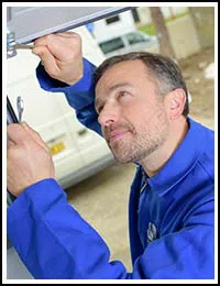 New York Garage Door Service  New York, NY 212-918-5411 - gr-emg-01